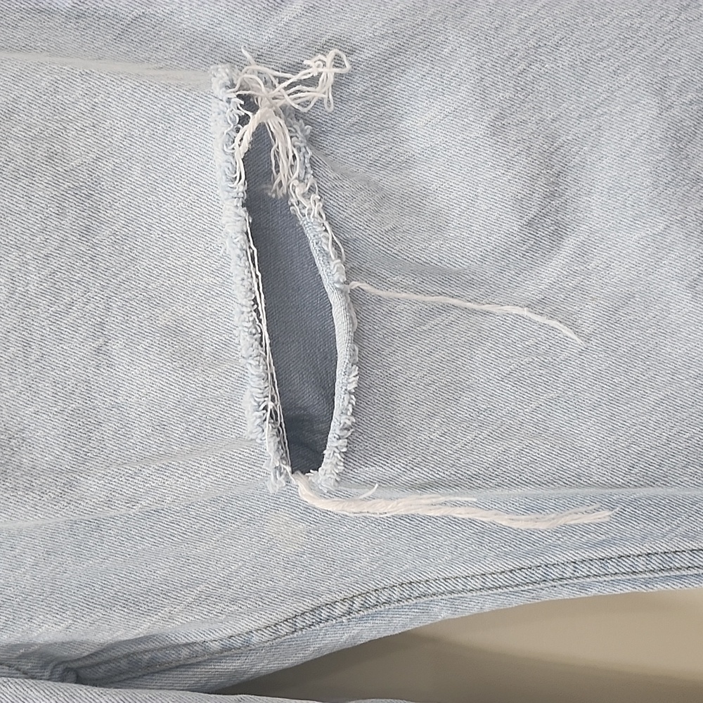 Abercrombie & Fitch The 90' Relaxed Jeans Light Blue Denim High Rise - Picture 6 of 10